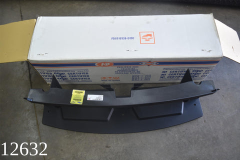 2003 2005 Ford Expedition Mounting Grille Opening Panel Cover 03 04 05
