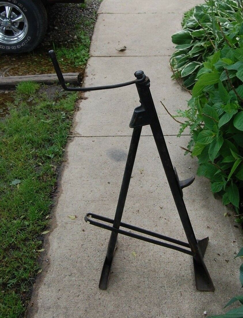 Vintage Car Bumper Jack 1950's 1960's Possibly Lincoln? Folding Screw