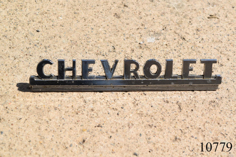 1947 47 48 49 50 51 52 1953 Chevy Pickup Truck Emblem Fender Badge Logo Trim