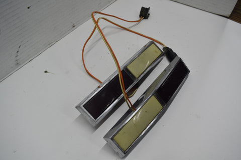 1964 1976 OLDS 1973 BUICK GM INTERIOR COURTESY LIGHTS LAMP PAIR 4434530 64 73 76