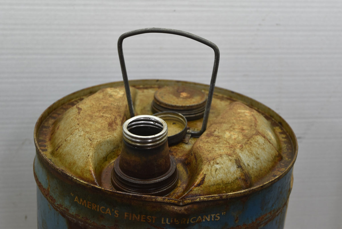 Early 1960's Vintage D-X MOTOR OIL Old 5 gallon Tin Oil Can Man