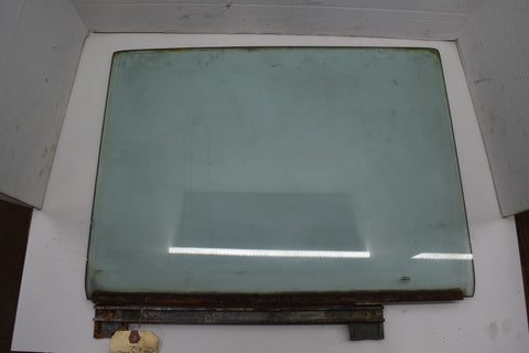 1958 CADILLAC LIMO SERIES 75 FLEETWOOD FRONT PASSENGER WINDOW RH DOOR GLASS 58