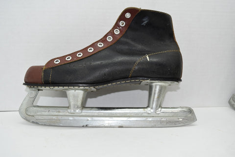 Vintage Antique Brunswick Ice Skates Well Loved Worn Decoration Retro Leather