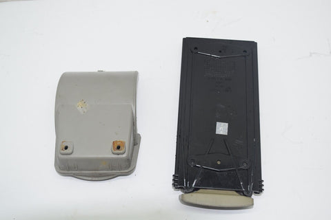 2008 05 06 07 08 09 Pontiac Torrent Chevrolet Equinox Console Cup Holder 12555