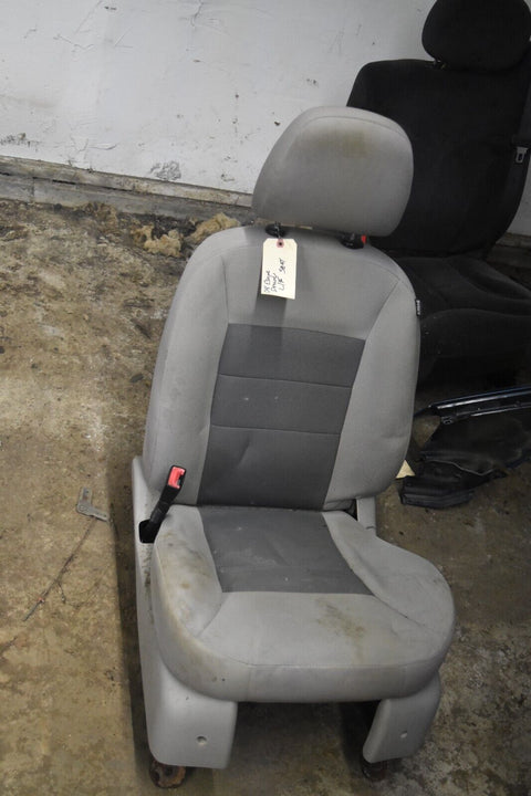 2008 2012 Ford Escape driver front left Seat Bucket electric 2008 2012 12881