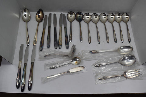 Silver Tulip Flatware Silver Plated Silverwear Serving Spoons 13407