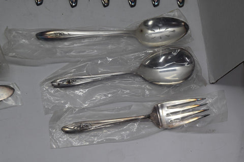 Silver Tulip Flatware Silver Plated Silverwear Serving Spoons 13407