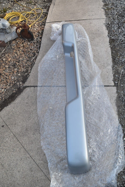 Rear Step Bumper Painted for 96 10 Chevy Express Vans GMC Savana gm1102398 12624