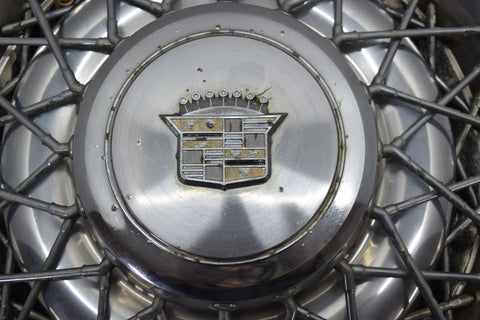 1975 1985 Cadillac Deville Fleetwood Hubcap Wheel Cover Spoke 15" 75 76 77 78 79