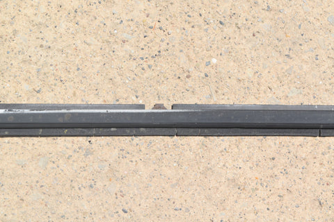 1983 1986 Ford Mustang Convertible Right Exterior Belt Trim Door Weatherstrip RH