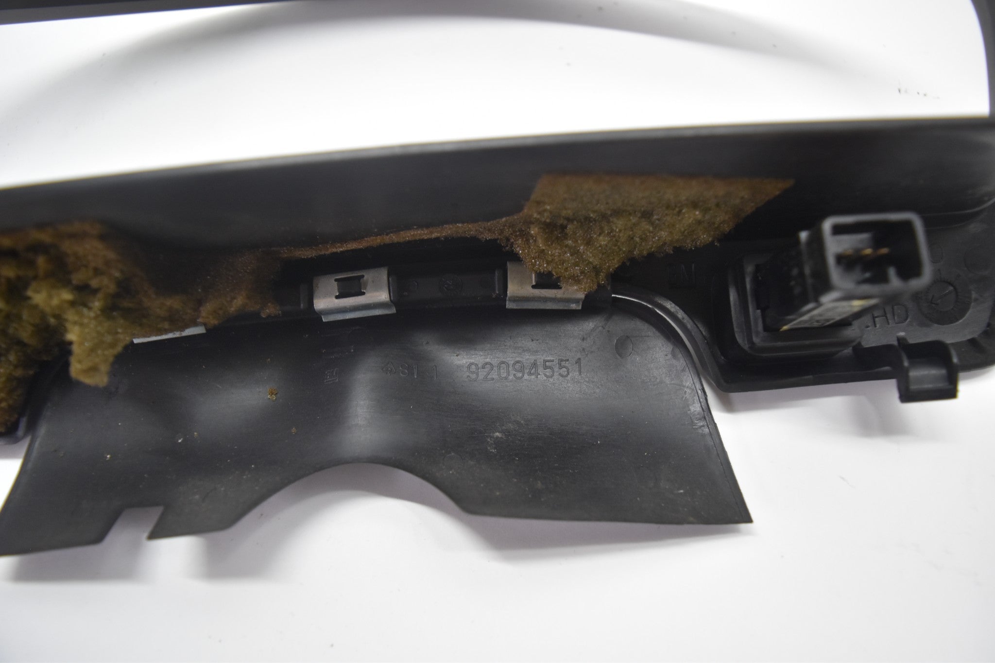 2004 2005 2006 Pontiac GTO Instrument Gauge Cluster Trim Bezel Fuel Do