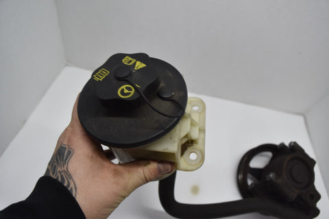 2005 2008 Ford F150 5.4 V8 3V Power Steering Pump Reservoir 05 06 07 08