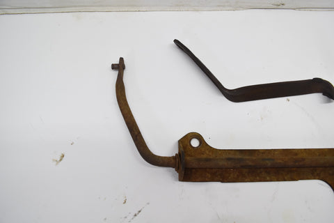 1970s 1978 Ford 300 4.9 Inline 6 Automatic Transmission Carb Kickdown Linkage