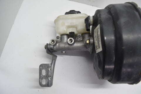 2005 2006 Pontiac GTO Brake Booster Master Cylinder 05 06