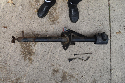 1978 1979 Ford Van Econoline E Non-Tilt Steering Column 78 79