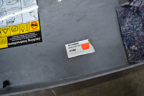 2004 2005 2006 Pontiac GTO Spare Tire Trunk Cover Panel 04 05 06