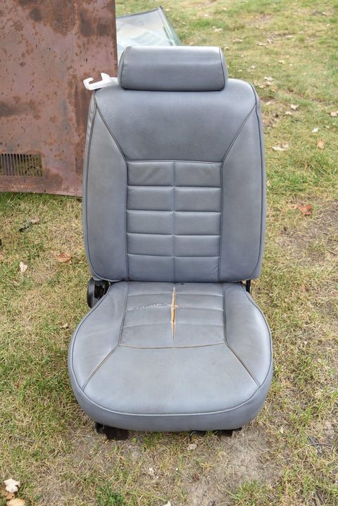 1983 1986 Ford Mustang Front Right Passenger Bucket Seat Fox Body Vinyl 83 84 86