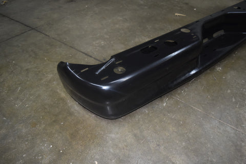 1992 2007 Ford Econoline Van Step Rear Bumper Black Without Sensor Holes 92 07