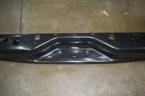 1992 2007 Ford Econoline Van Step Rear Bumper Black Without Sensor Holes 92 07