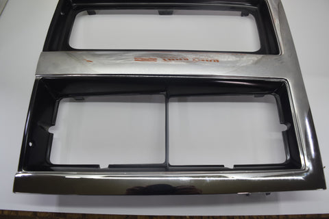 1989 1990 1991 Chevrolet Blazer RH Passenger Headlight Bezel 89 90 91