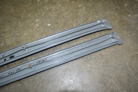 1987 1993 Ford Mustang Convertible Sill Scuff Plate Trim Pair 88 89 90 91 92