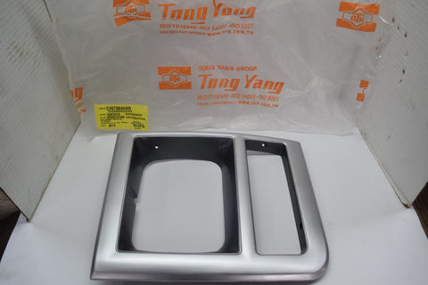 1989 1990 1991 Chevy Blazer Suburban RH Passenger Headlight Door Bezel 89 90 91