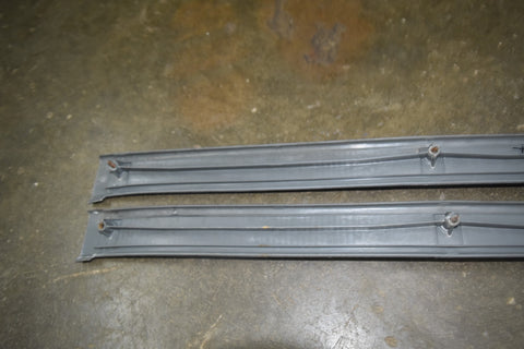 1987 1993 Ford Mustang Convertible Sill Scuff Plate Trim Pair 88 89 90 91 92