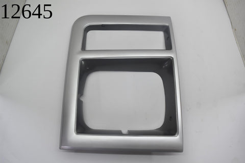 1989 1990 1991 Chevy Blazer Suburban LH Driver Headlight Door Bezel 89 90 91