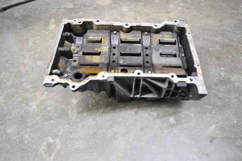 2010 2012 Chevrolet Camaro Cadillac CTS 3.6L V6 Engine Oil pan GM 12611900