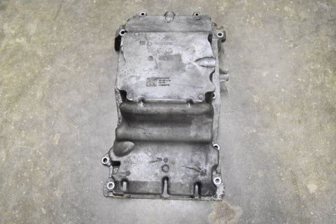 2010 2012 Chevrolet Camaro Cadillac CTS 3.6L V6 Engine Oil pan GM 12611900