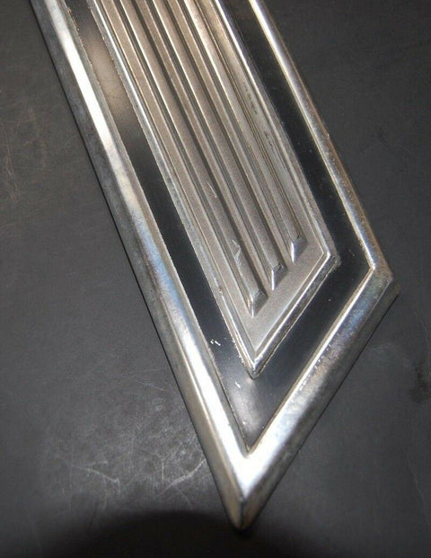 1972 72 GTS Gran Torino Sport Cobra Jet Côté Conducteur avant Garniture Moulure