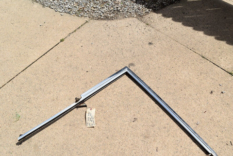 1958 58 Oldsmobile super 88 door frame molding window track Right Passenger 9034