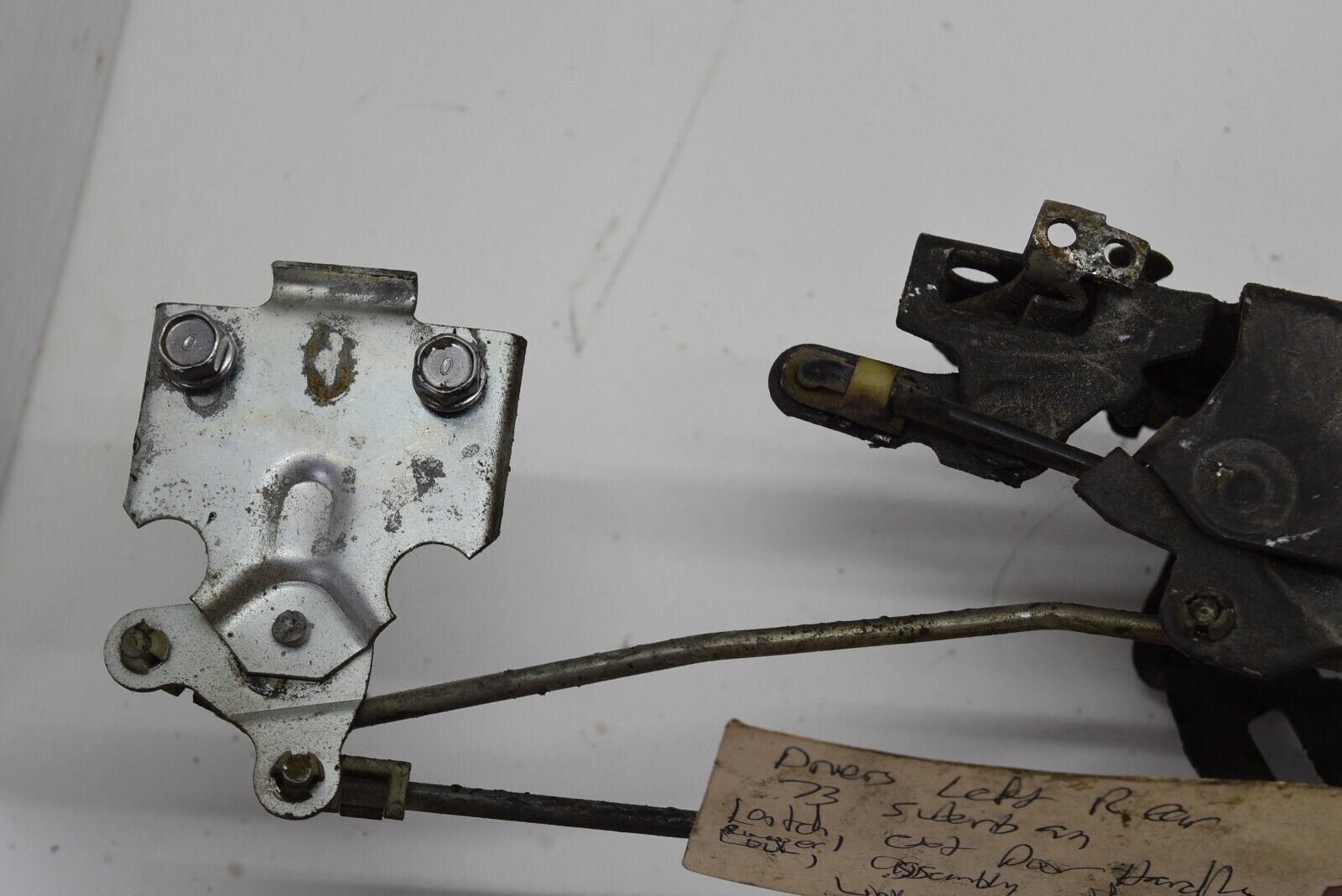 Patte De Serrure Pour Chevrolet/GMC 1973-87 - 2 Pièces, Acier, Facile à Installer