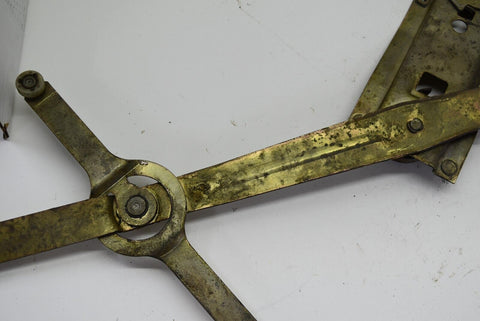 1988 1989 1990 Suburban DRIVER SIDE WINDOW REGULATOR left LH Front GMC 9259