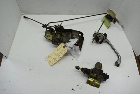 1990 90 CHEVROLET GMC TRUCK C10 K10 DOOR LATCH PLUS LINKAGE RODS RH Front 9289