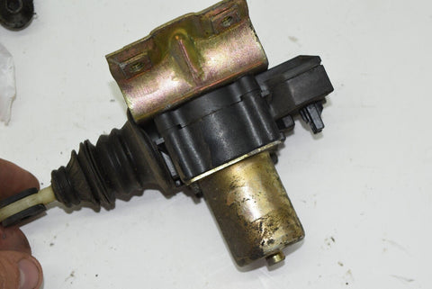 1990 90 CHEVROLET GMC TRUCK C10 K10 DOOR LATCH PLUS LINKAGE RODS RH Front 9289