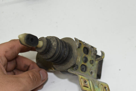 1990 90 CHEVROLET GMC TRUCK C10 K10 DOOR LATCH PLUS LINKAGE RODS RH Front 9289