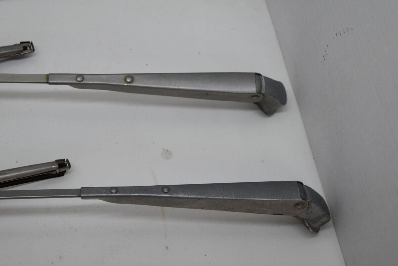 Vintage TRICO Wiper Arm 9 8981313 set of 2 9561 FatMan's Garage, LLC