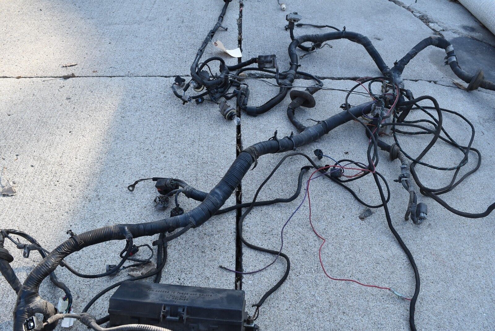 Jeep Cherokee XJ 2000 4.0 Under Hood Wiring Harness Loom Auto wire 956