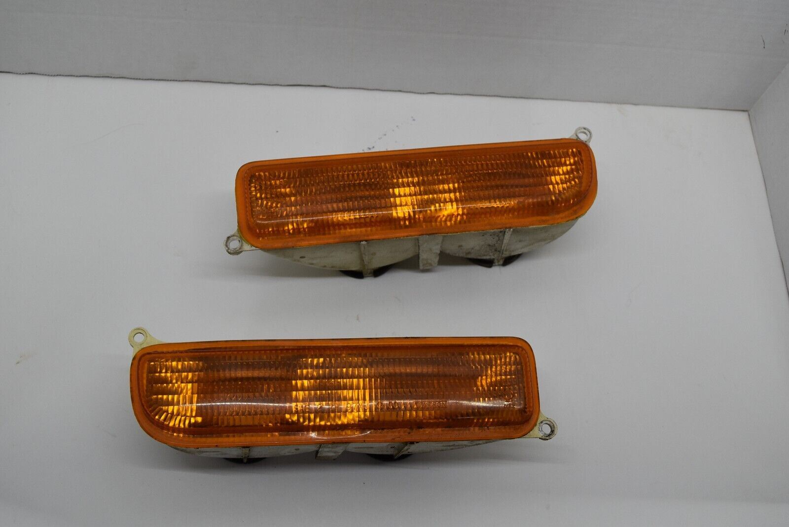 Jeep Cherokee 97 01 Front Turn Signal Marker Lights Lens Parking Amber FatMan's Garage, LLC