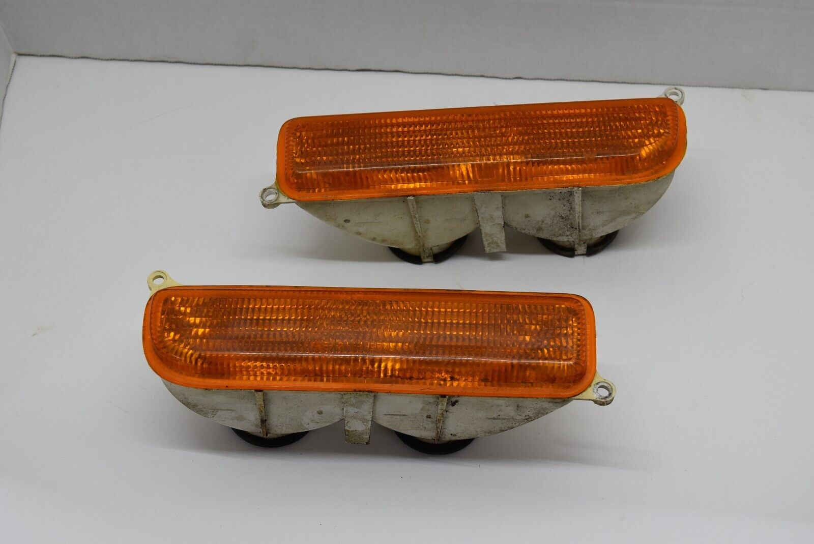 Jeep Cherokee 97 01 Front Turn Signal Marker Lights Lens Parking Amber FatMan's Garage, LLC