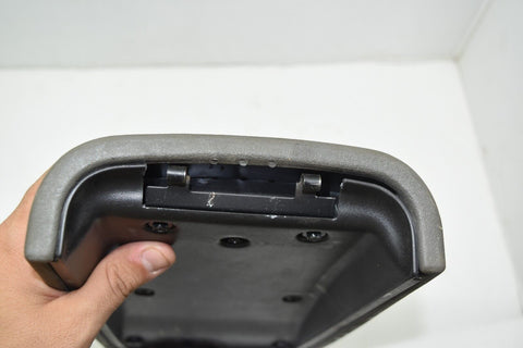 2002 - 2009 GMC ENVOY CHEVROLET TRAILBLAZER CENTER CONSOLE ARMREST LID 11015