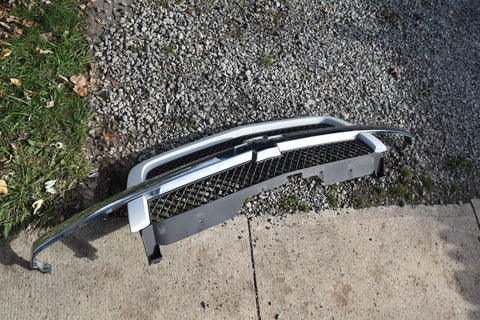 2003 2006 Chevrolet Silverado GRILL GRILLE OEM 03 04 05 06 Chevy 11820