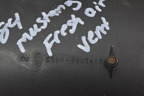 1983 83 Ford Mustang non A/C fresh air vent E1BH-5401935 12003