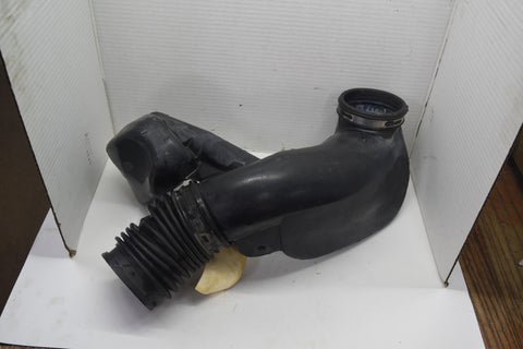 1999 2001 2006 Chevrolet Silverado Air Cleaner Duct Tube 25335335 OEM 12111