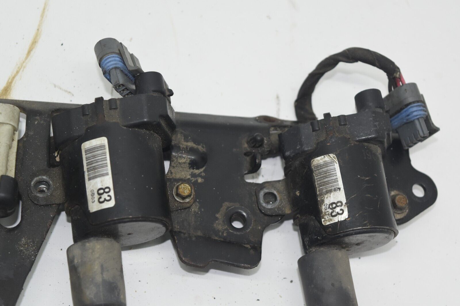 2001 01 Chevy Silverado 1500 coil pack IGNITION left driver 12124