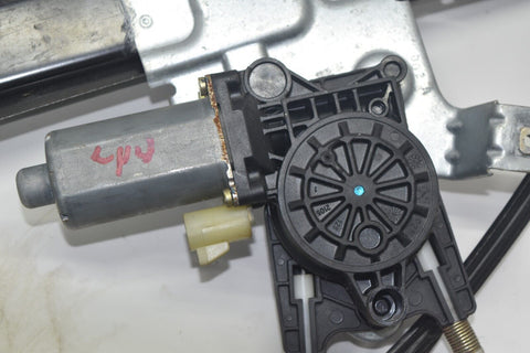 02 09 GMC Envoy Chevy Trailblazer Front right Door Window Regulator OEM 12211