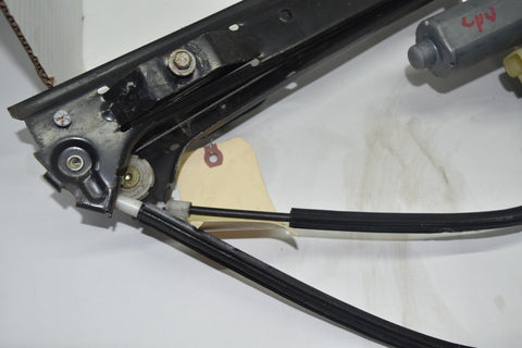 02 09 GMC Envoy Chevy Trailblazer Front right Door Window Regulator OEM 12211