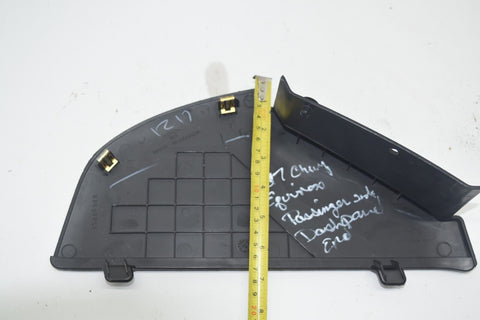 2006 2009 Chevy Equinox Front Right Passenger Dash Cover Lid Bezel Trim 12322