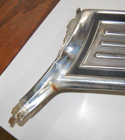 1972 72 Gran Torino Sport CJ Driver Passenger Side Fender Trim Molding 2 Pieces